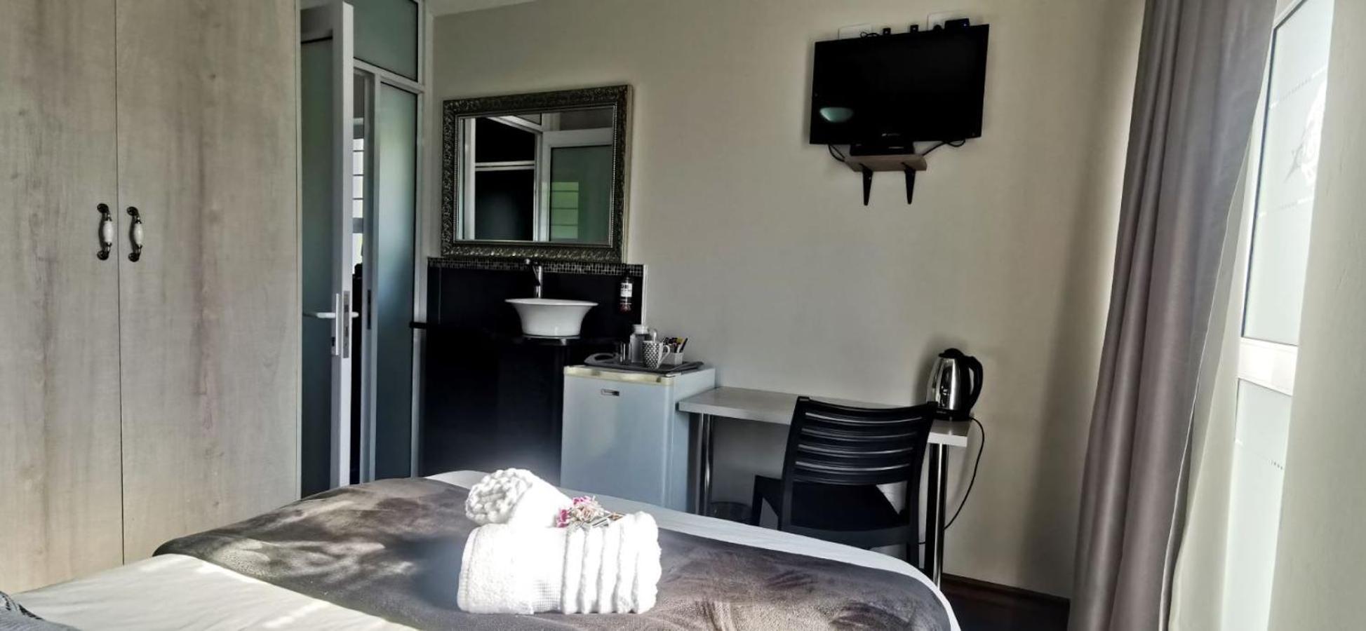 Bokmakierie Gastehuis Emalahleni Pty Ltd 外观 照片